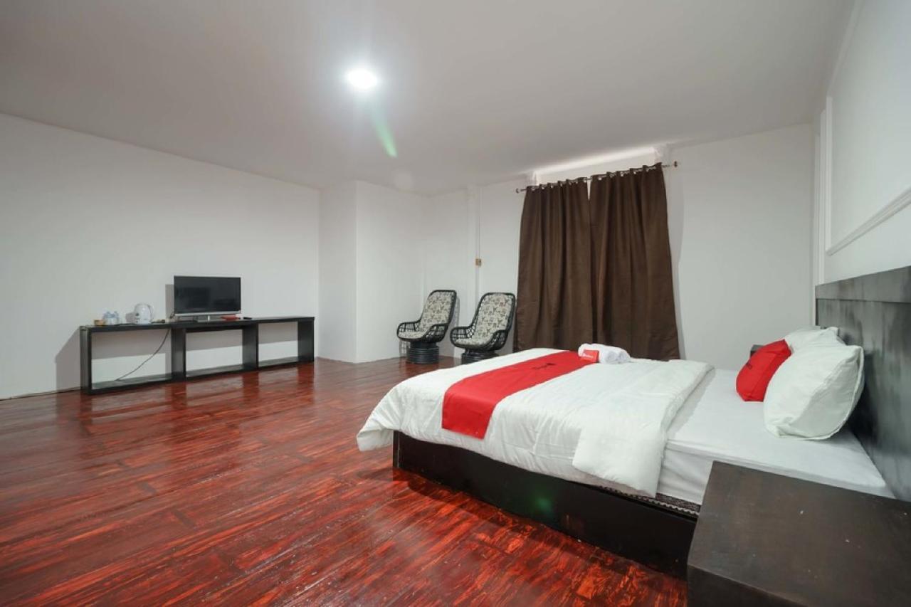 Reddoorz Syariah Near Suzuya Mall Banda Aceh 2 Geutieue Exterior photo